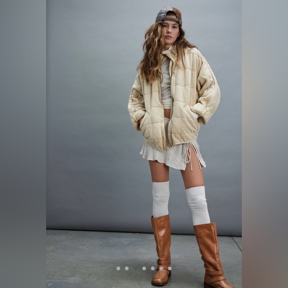 Free People Jackets & Blazers - NWT $198 Free People Quilted Dolman Jacket Bomber Oversized XS